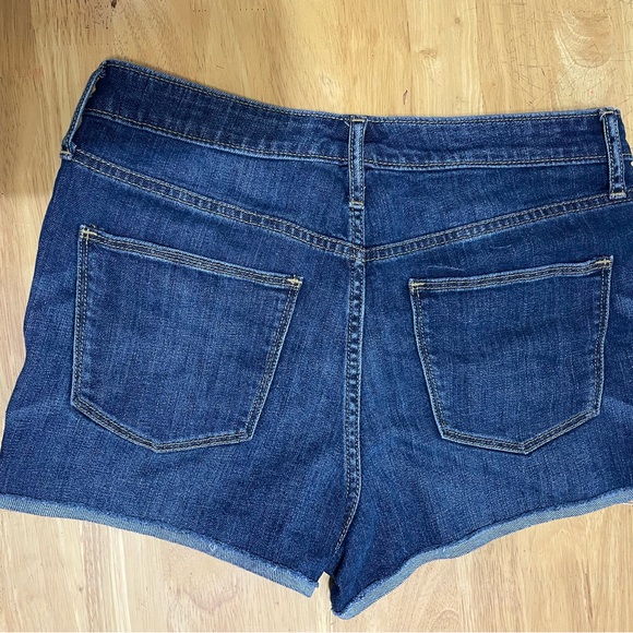 Universal Thread High Rise Denim Shorts - Picture 5 of 5